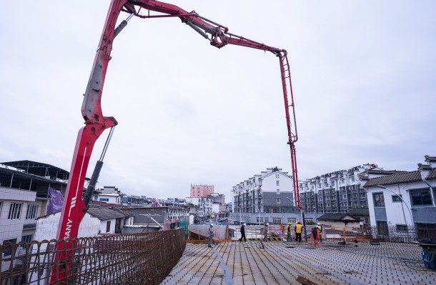 1699692355586804.jpg 1497e6361082f1e736de2c77a2947ce(1).jpg